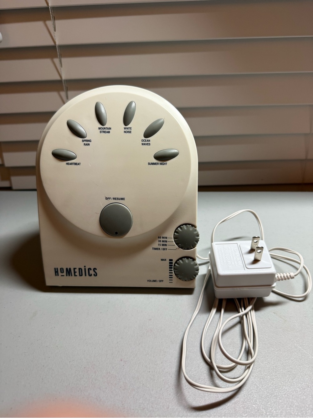 HoMedics Sound Machine in Off-White with Gray Controls